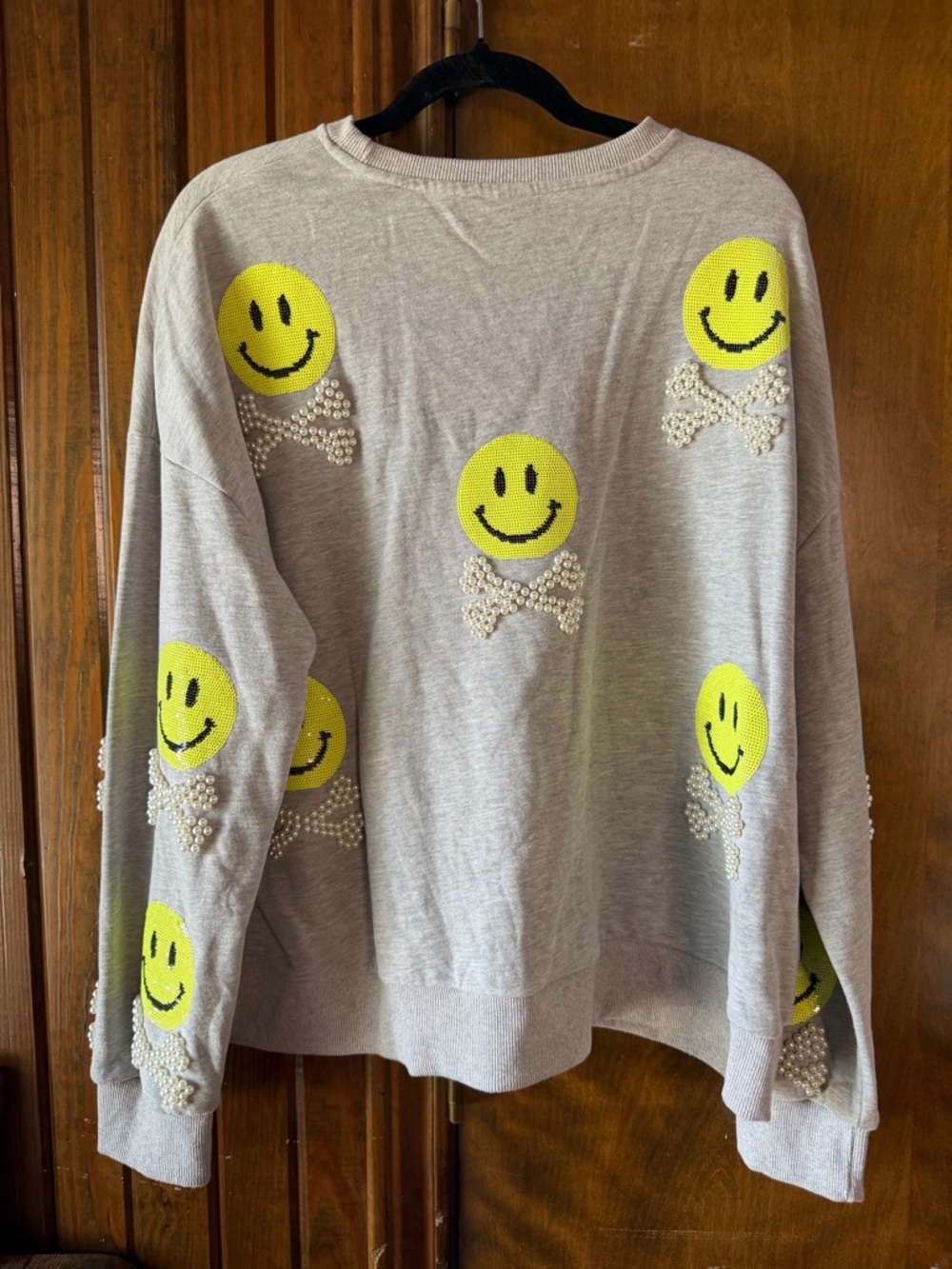 QUEEN OF SPARKLES Gray Crewneck Sweater with Neon Yellow Smile Motifs